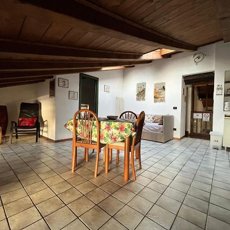Ca' Adele Apartment Морбеньо Екстериор снимка