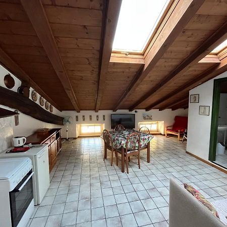 Ca' Adele Apartment Морбеньо Екстериор снимка